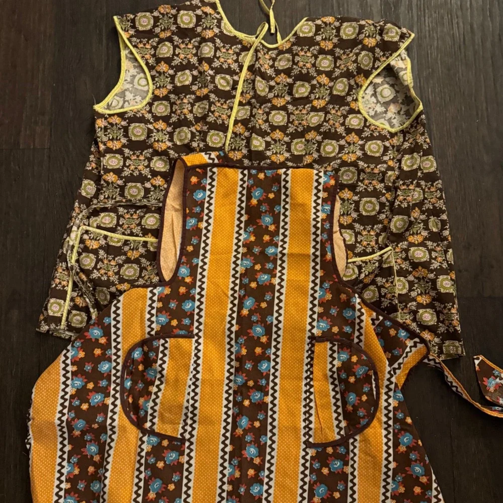 Vintage 2 Apron Set Smock Bib Floral Striped Brown Yellow Retro Mid Century